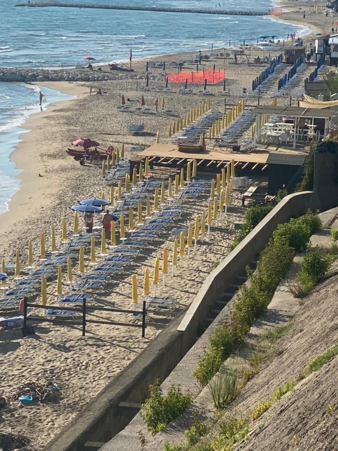 La Casetta Delle Sirene Anzio Exterior photo